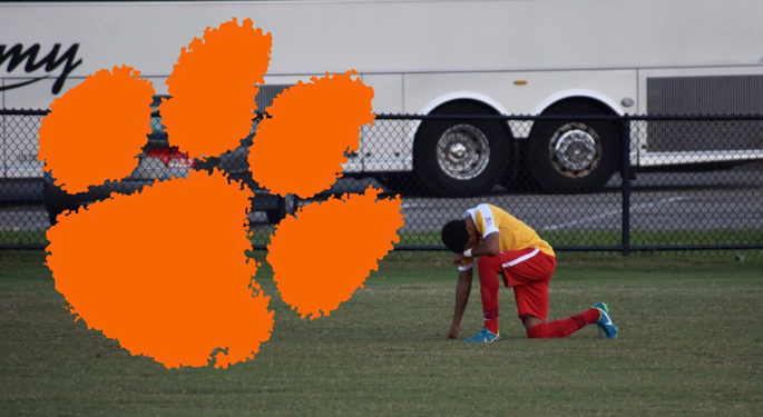 Nathan Harriel Commits to Clemson